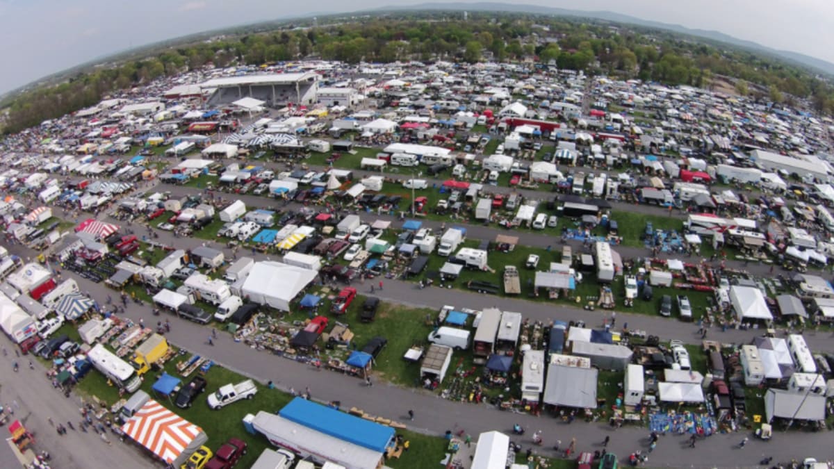 2018 Spring Carlisle April 18-22 - Old Cars Weekly