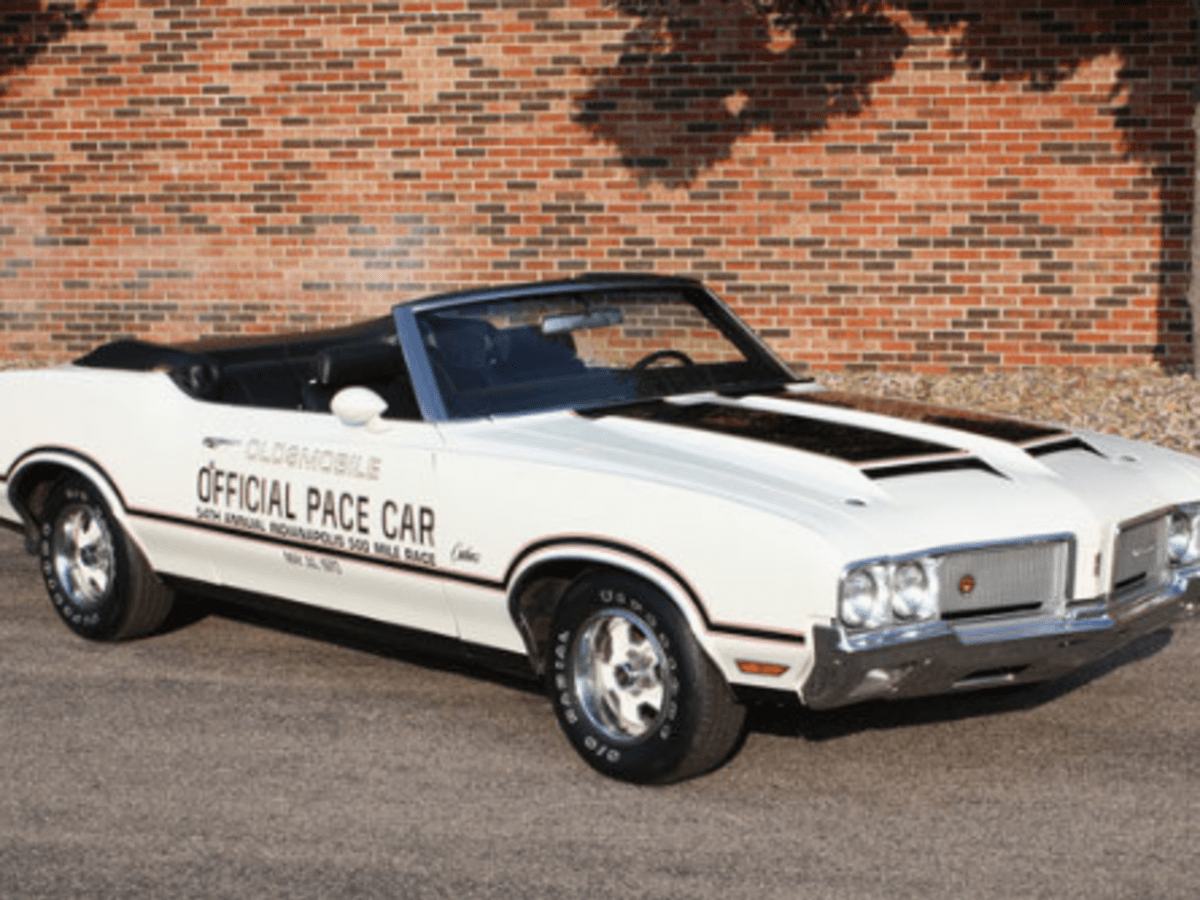 Car Of The Week 1970 Oldsmobile Cutlass Indy 500 Pace Car Old Cars Weekly