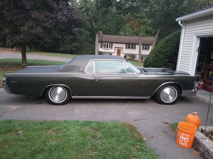 Old Cars Reader Wheels: 1969 Lincoln Continental 2-door - Old Cars Weekly