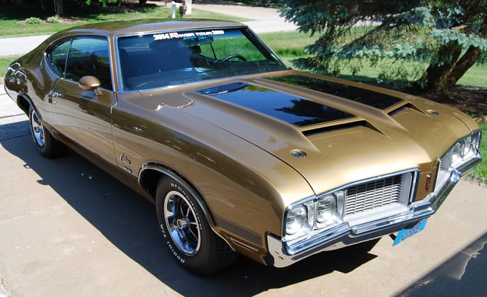 Car of the Week: 1970 Oldsmobile Cutlass S W-31 Holiday coupe - Old ...