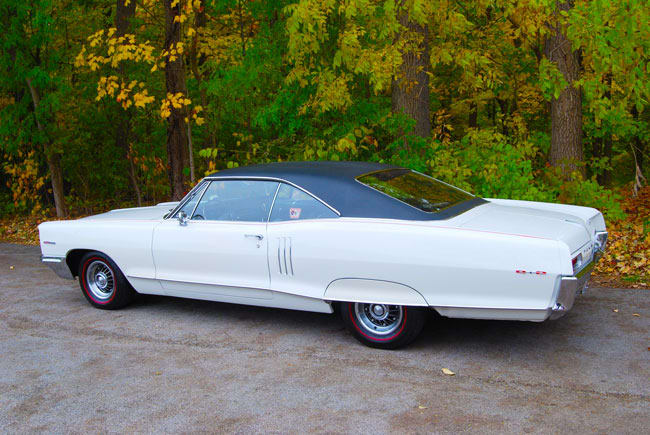 Car Of The Week: 1966 Pontiac 2+2 - Old Cars Weekly