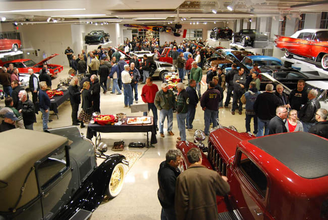 Automotive Gallery opens In Green Bay, Wis. - Old Cars Weekly