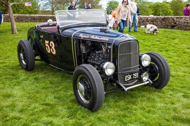 Ford car show in England - Old Cars Weekly