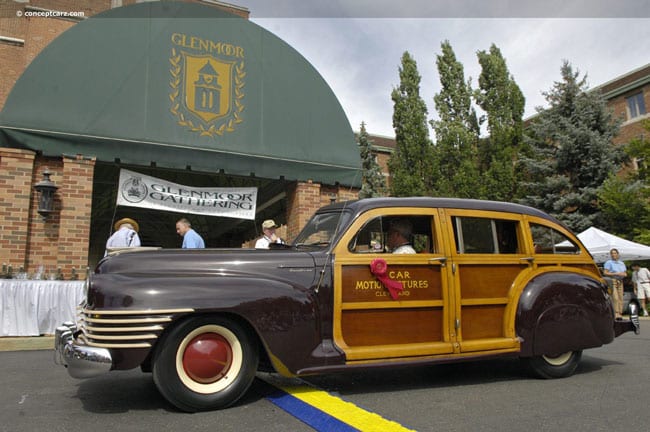 1942 Chrysler Town and Country six-passenger sedan - Old Cars Weekly