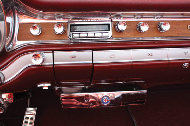 1960 Pontiac Bonneville - Old Cars Weekly