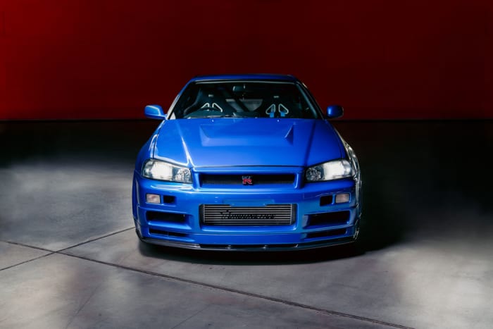 故ポール・ウォーカーが運転する2000年日産スカイラインR34 GT-R inundefinedFast & Furious 4,