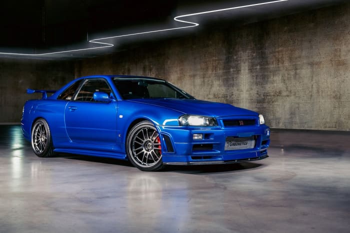 故ポール・ウォーカーが運転する2000年日産スカイラインR34 GT-R inundefinedFast & Furious 4,