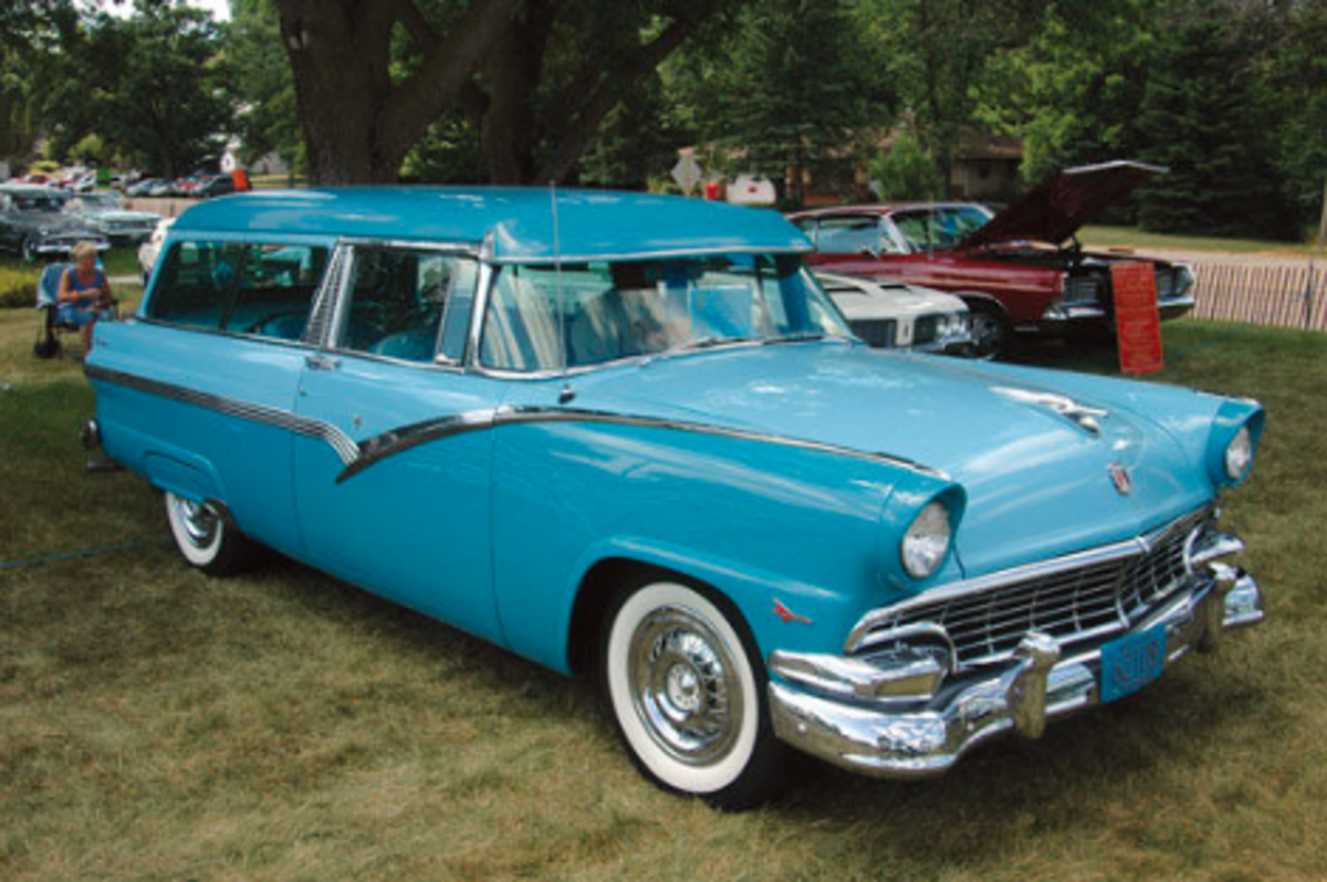 Car of the Week: 1956 Ford Parklane Wagon - Old Cars Weekly