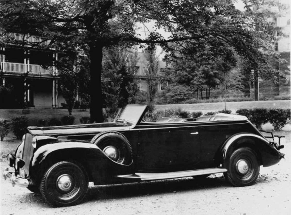 Car Of The Week: 1938 Packard Twelve - Old Cars Weekly