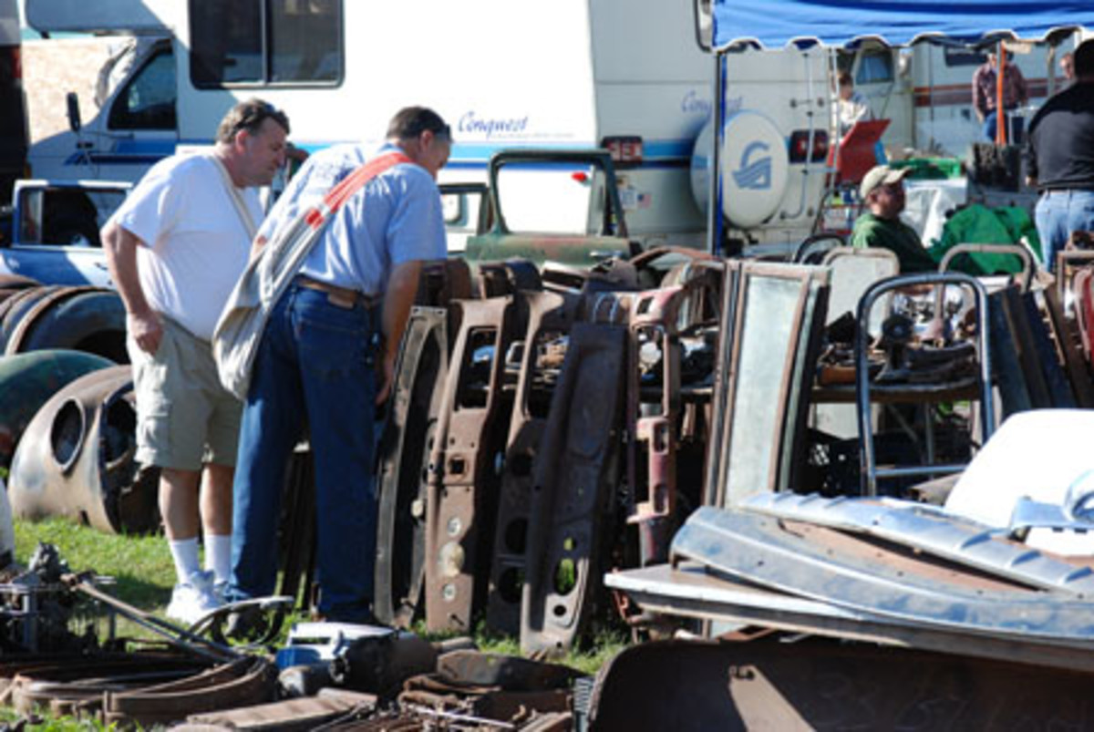 Gear up for Fall Carlisle auction and swap meet Old Cars Weekly