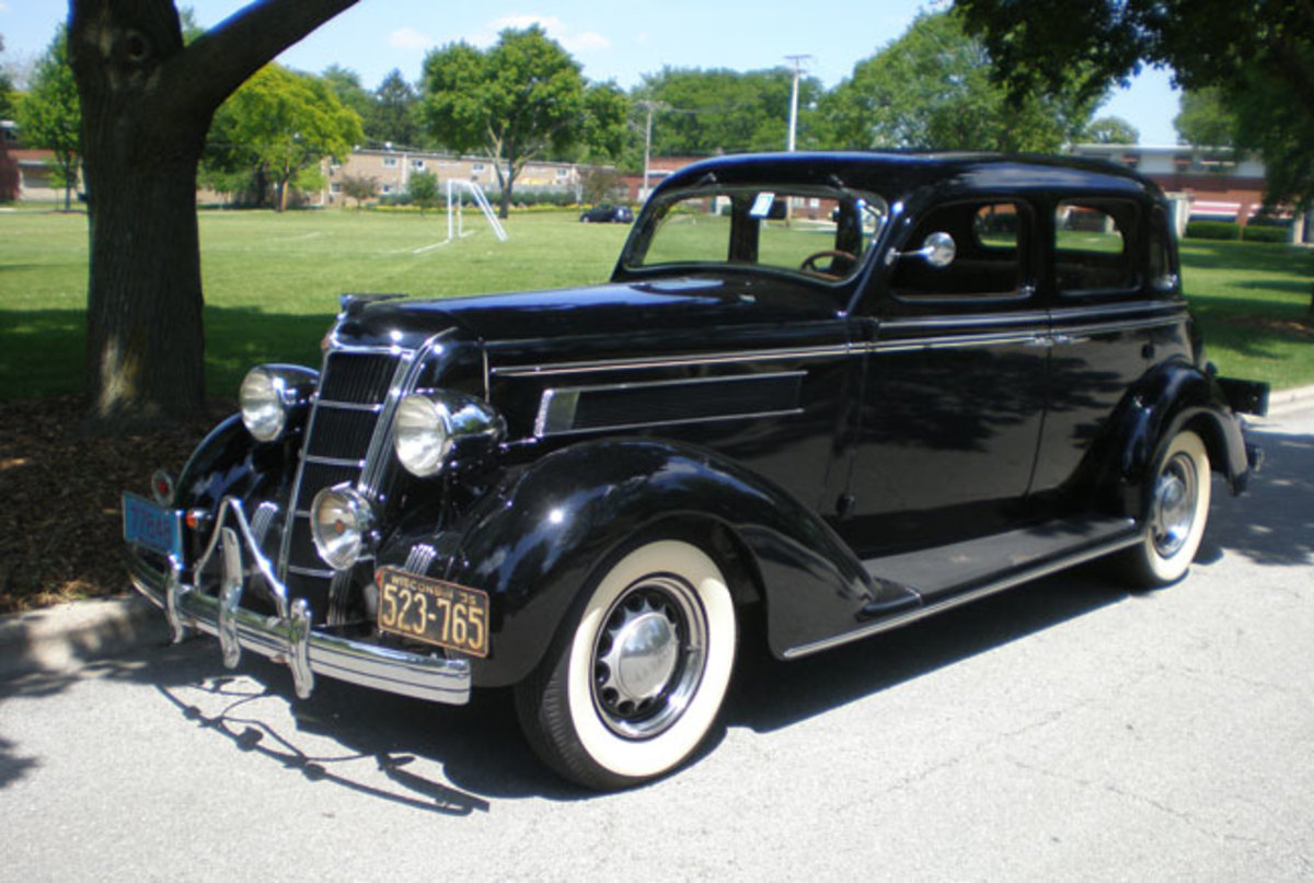 1935 Dodge Coupe