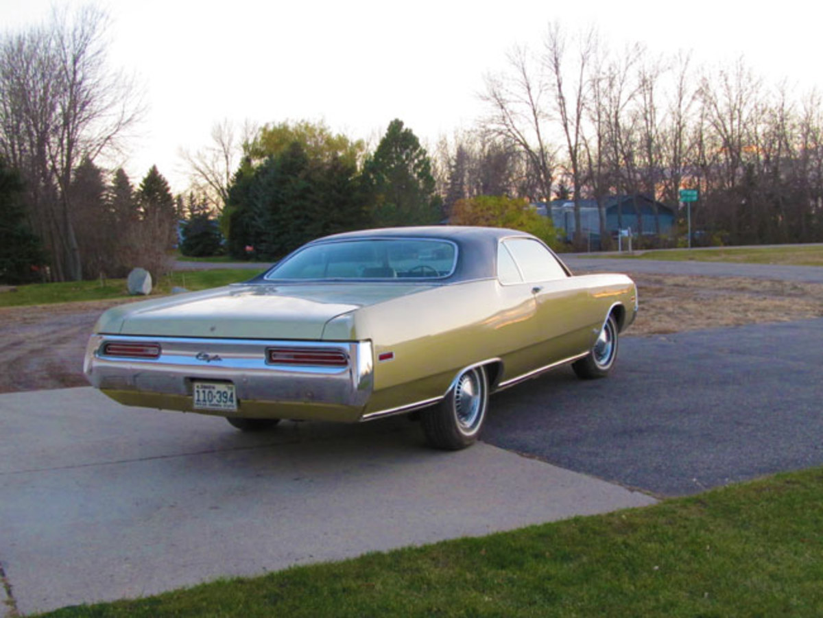 car of the week 1970 chrysler newport old cars weekly car of the week 1970 chrysler newport