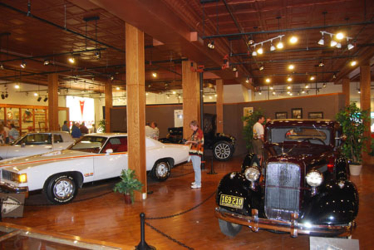 Pontiac-Oakland Museum opens in Pontiac, Ill. - Old Cars Weekly