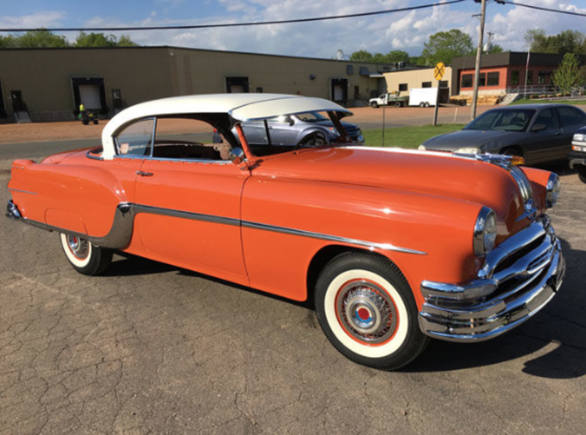 Car of the Week: 1954 Pontiac Star Chief - Old Cars Weekly