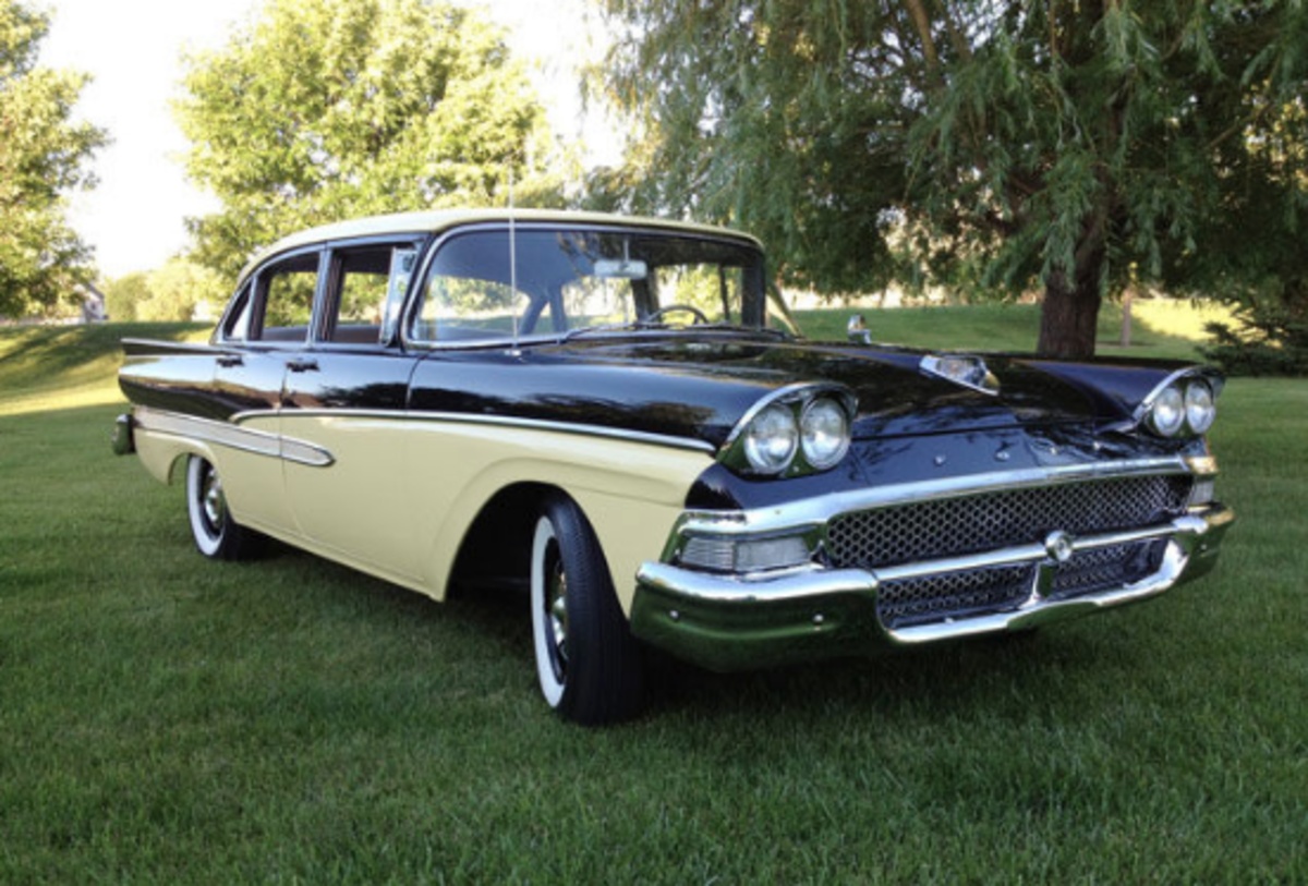 Ford Country Squire 1958