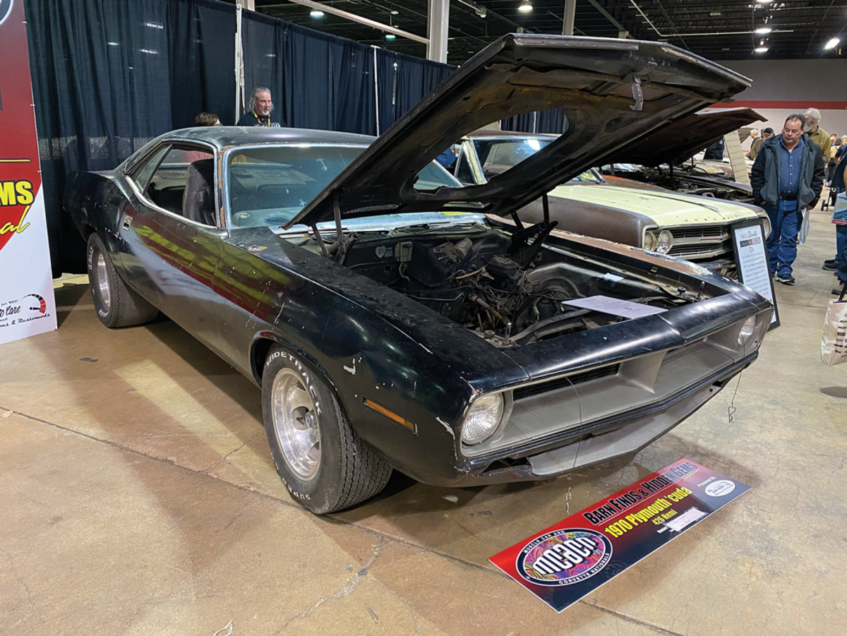 6 Rare Cars and Barn Finds From the Muscle Car and Corvette Nationals  (MCACN)