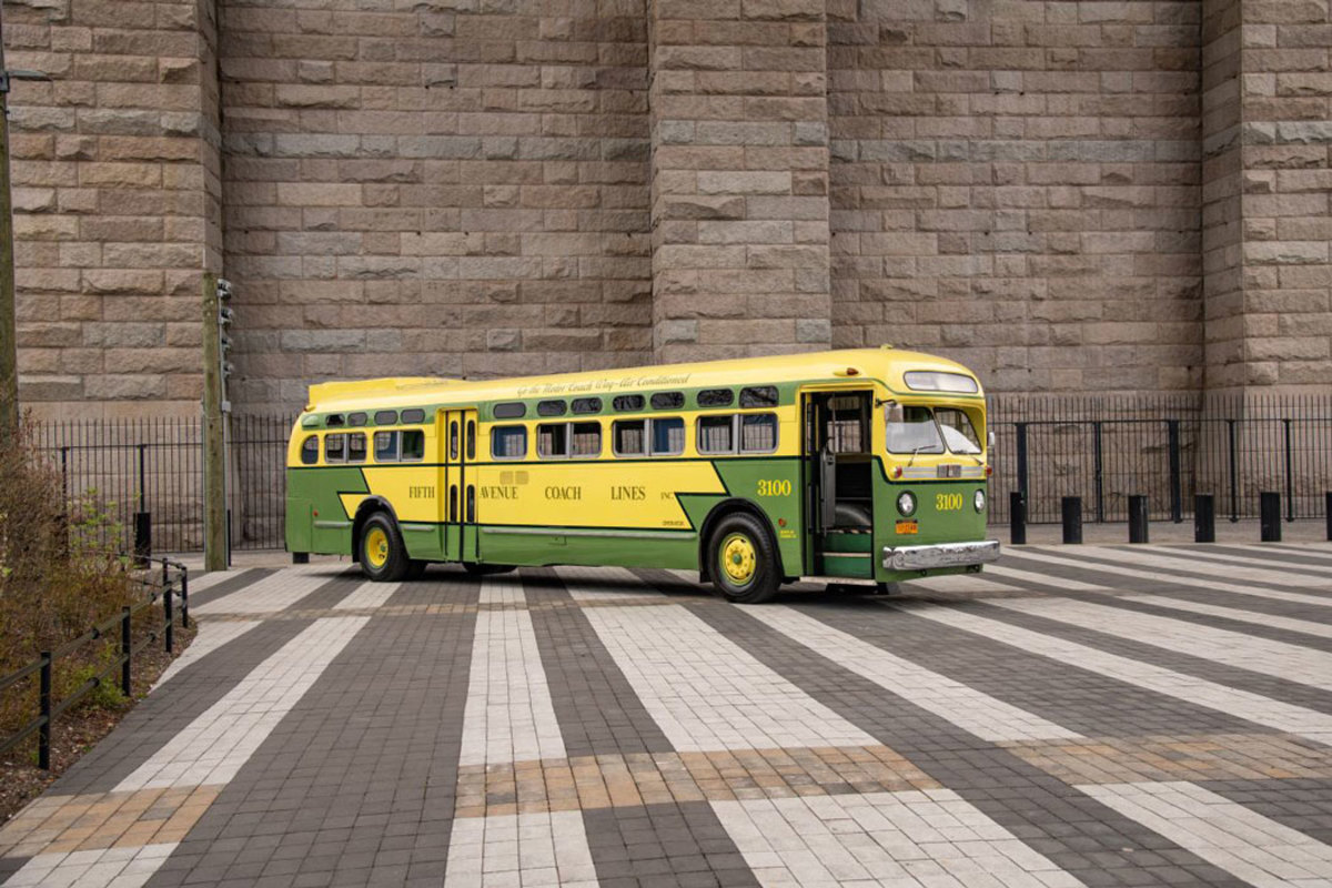 The New York Transit Museum S Bus Festival Is Back June 10th At   Bus 3100 At The Emily Warren Roebling Plaza At Brooklyn Bridge Park Photo By Trent Reeves New York Transit Museum 