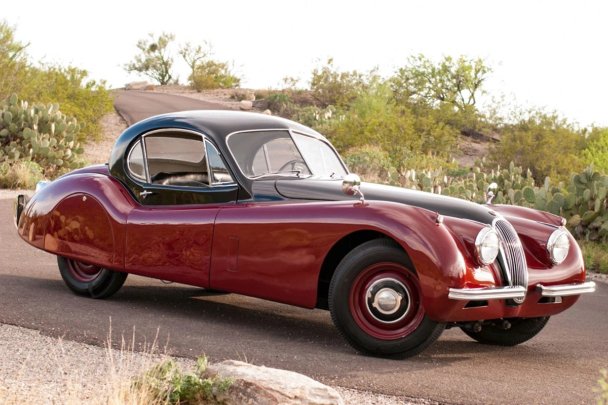 Old Cars We d Buy That 1953 Jaguar XK120 Old Cars Weekly