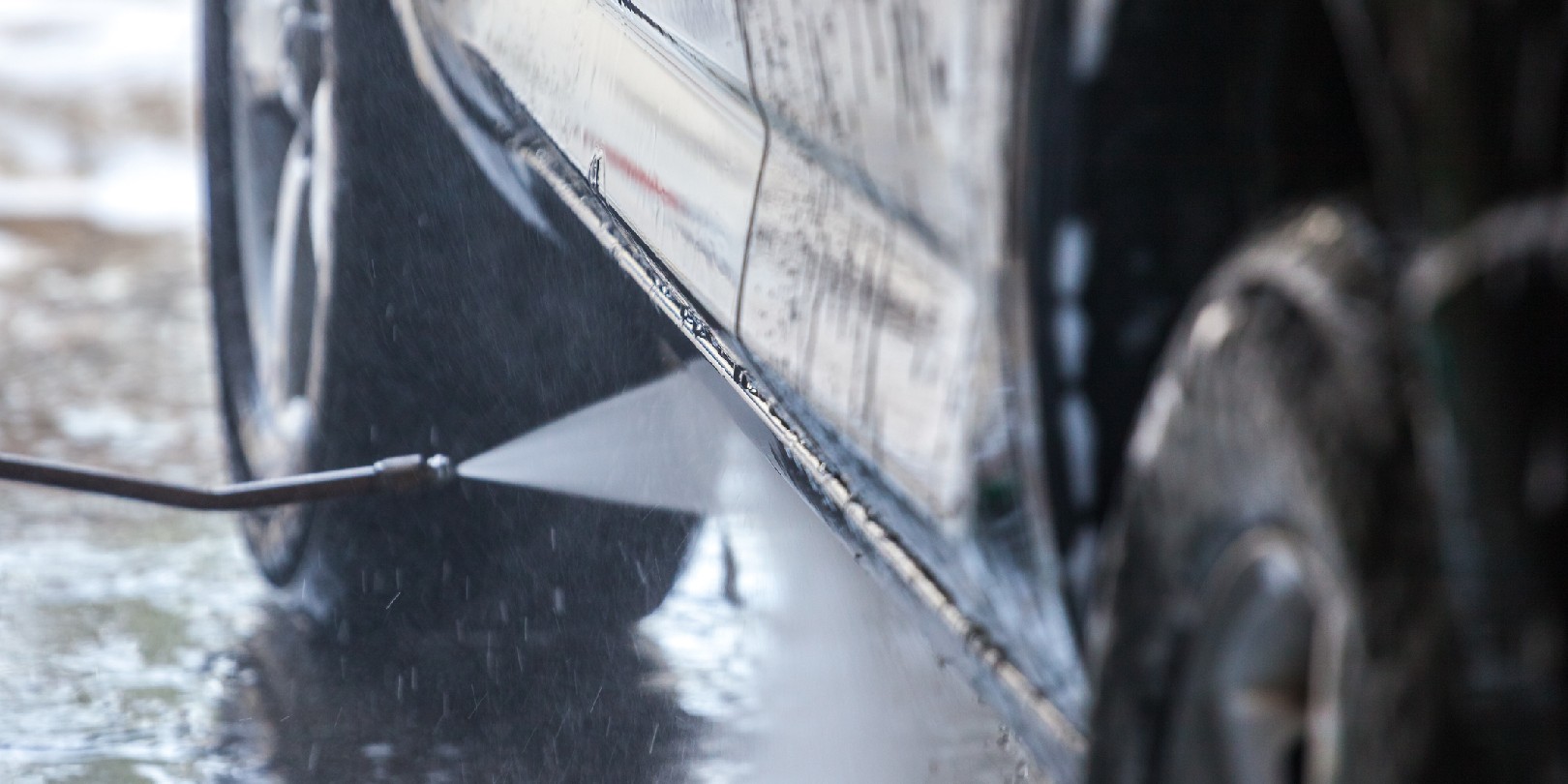 Undercarriage Pressure Washer Under Car Wash